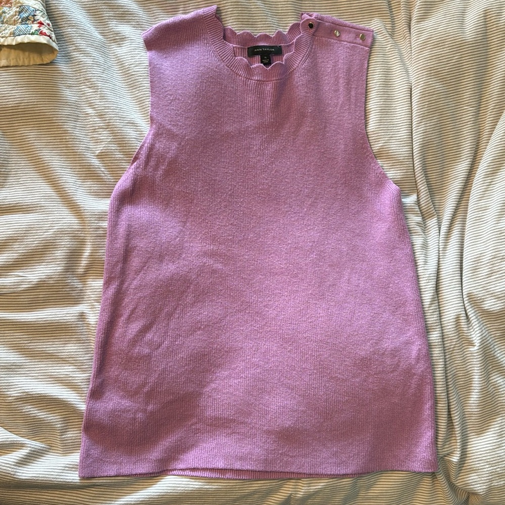 Ann Taylor purple sleeveless knit